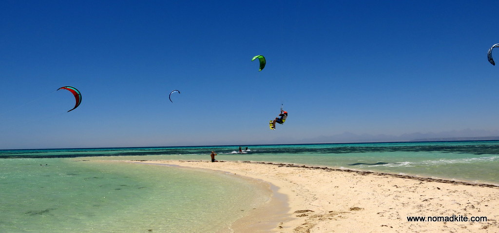 Tawila-beach-nomadkite-5